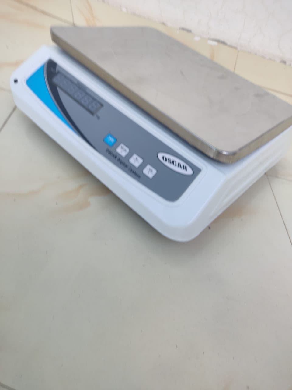 Stainless Steel Table Top Digital Weighing Scale thumbnail 2