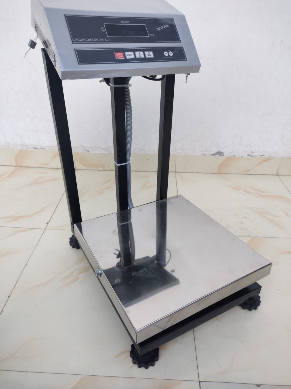 Heavy Duty Platform Digital Weighing Scale (Pole Type) - View 1